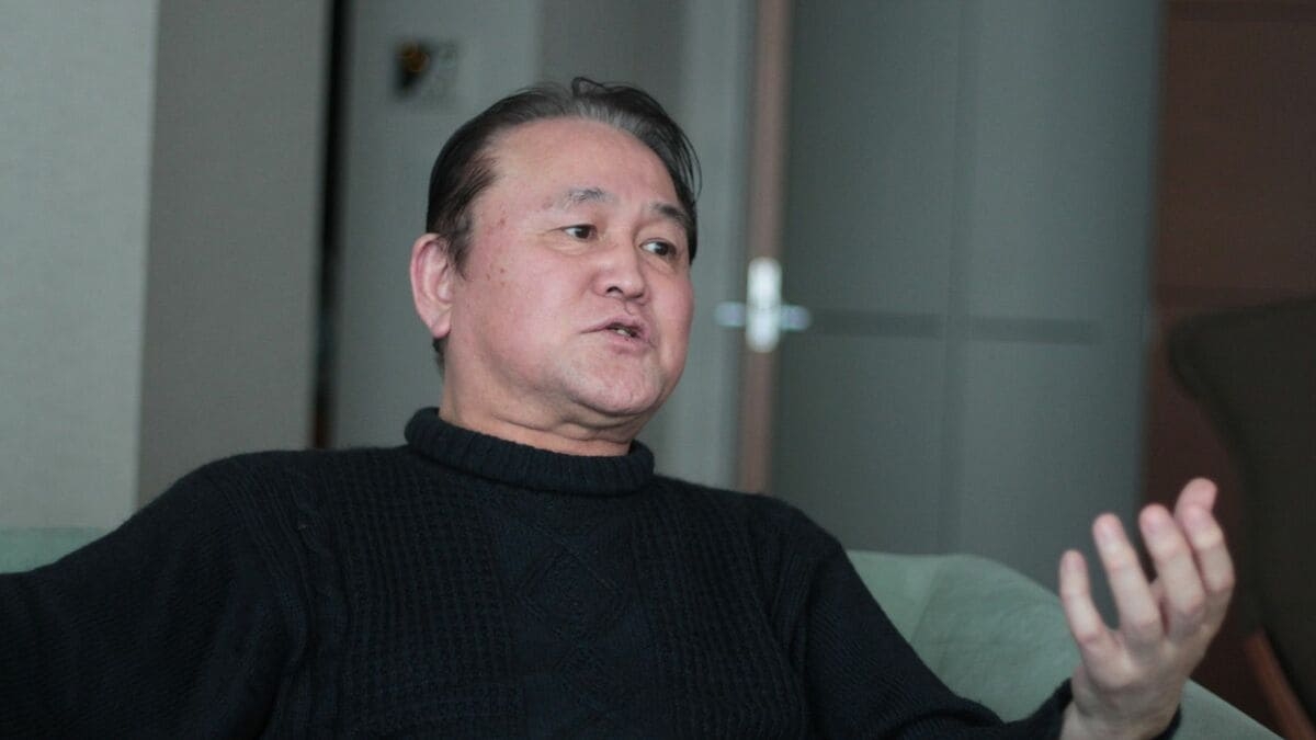 水商売を漫画にした67歳原作者の剛勇な人生 ｢女帝｣｢嬢王｣の倉科遼が持つ強烈な原体験 | キャリア・教育 | 東洋経済オンライン