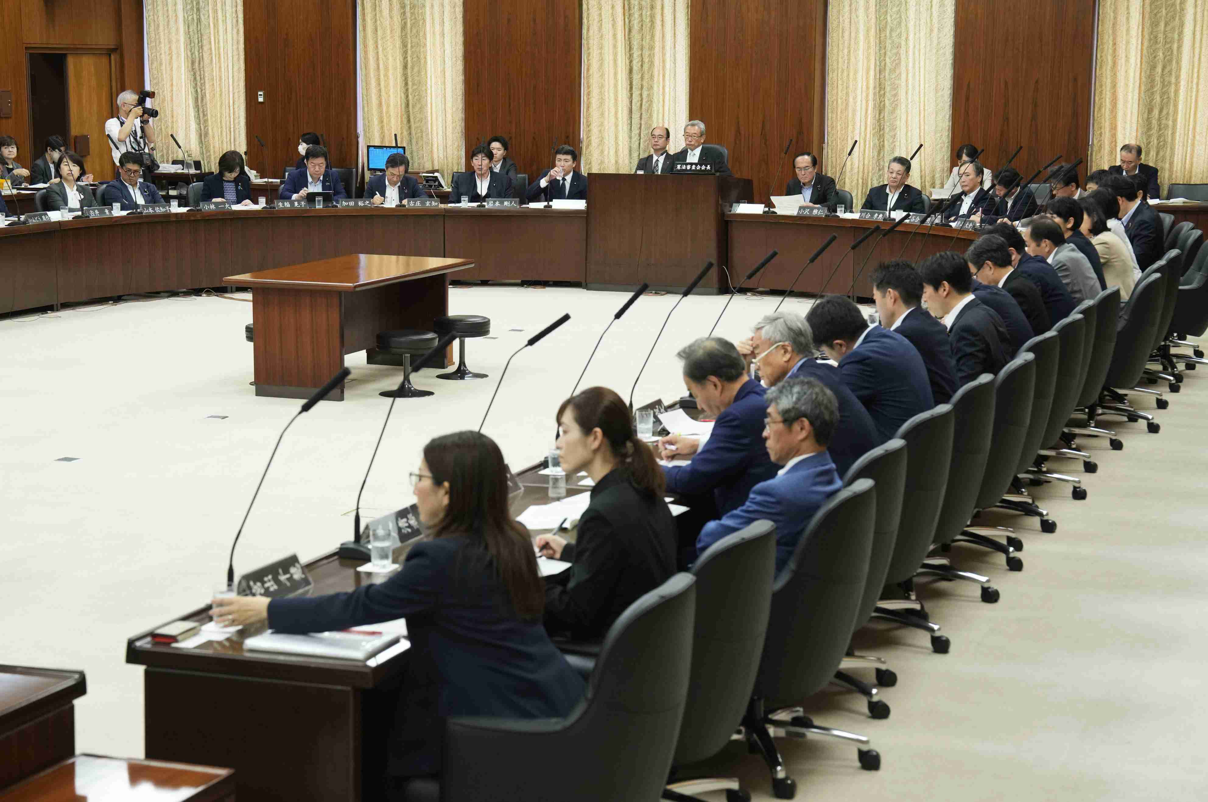 緊急事態条項「必要ない」　有識者、参院集会で対応可