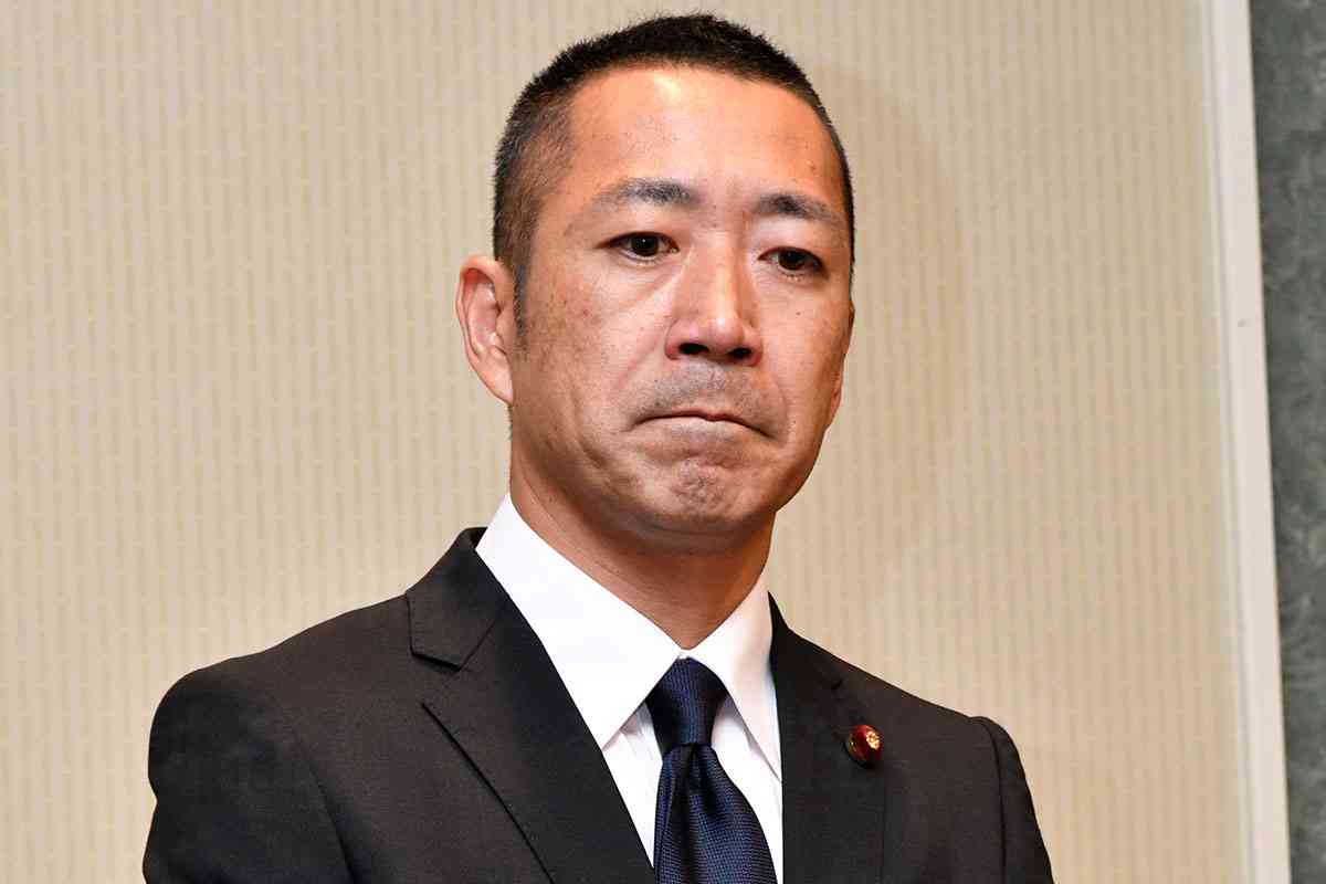 「不倫相手とハワイで結婚式」「女性に集団暴行」　“スキャンダルの個人商店”中川俊直氏、参政党入りで目指す先は（全文） | デイリー新潮