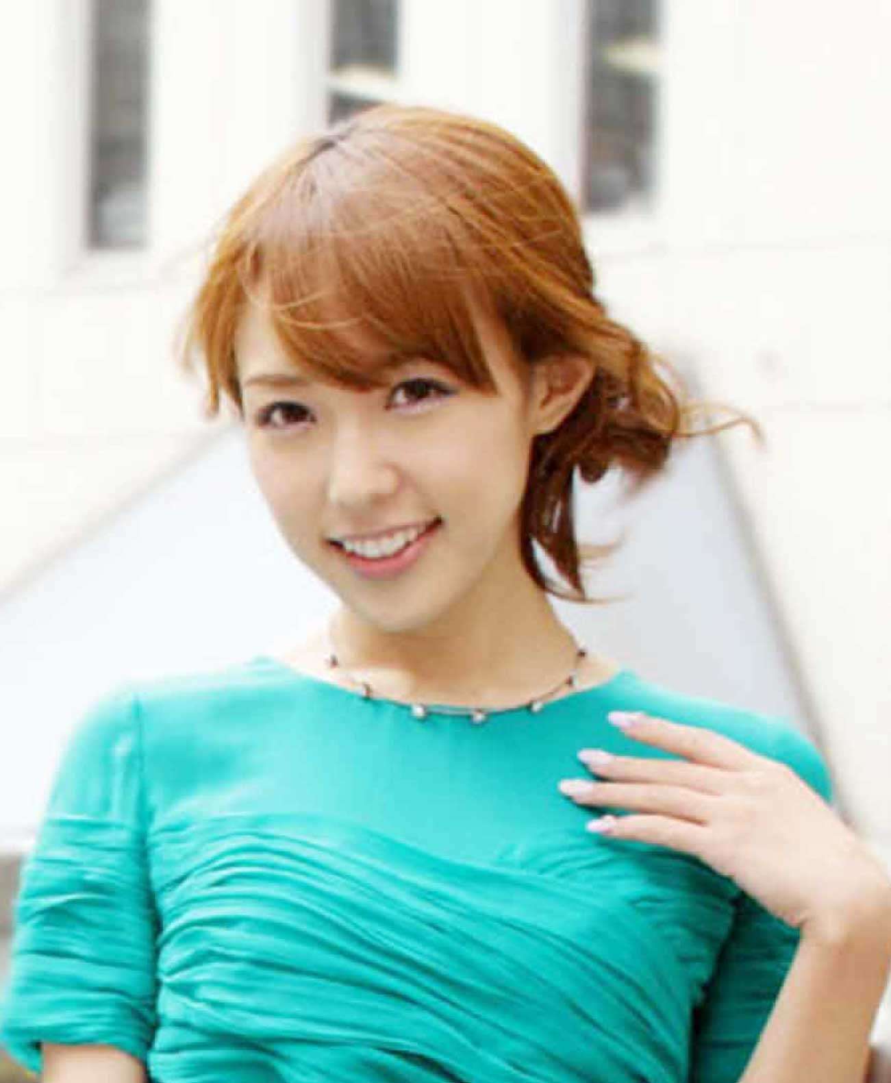 元AKB川崎希「1日1万件超」凄まじいネット中傷うけ開示請求　特定した犯人の正体は…