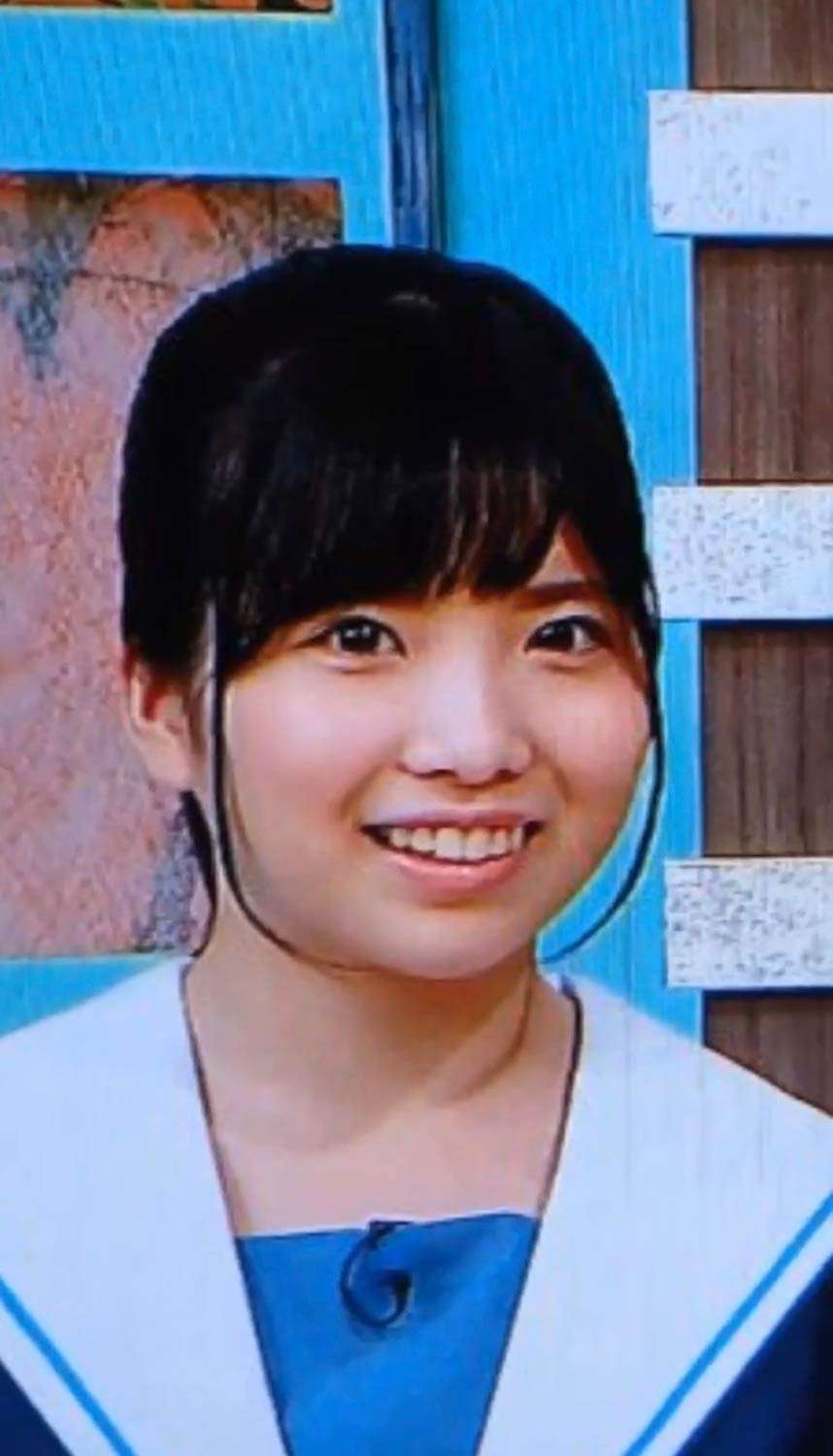 「顔が悪いから人気がないんだ」10代アイドルが【36キロ・ガリガリ体型】に⋯彼女を追い詰めた「握手会の闇」
