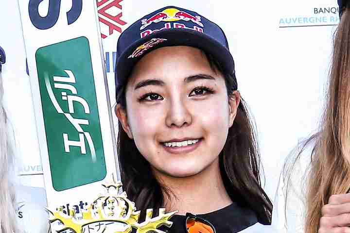 高梨沙羅が「国籍や肌の色なんて関係ない」「皆んな自分と向き合い戦ってる」と、人種差別への思いをコメント | THE DIGEST