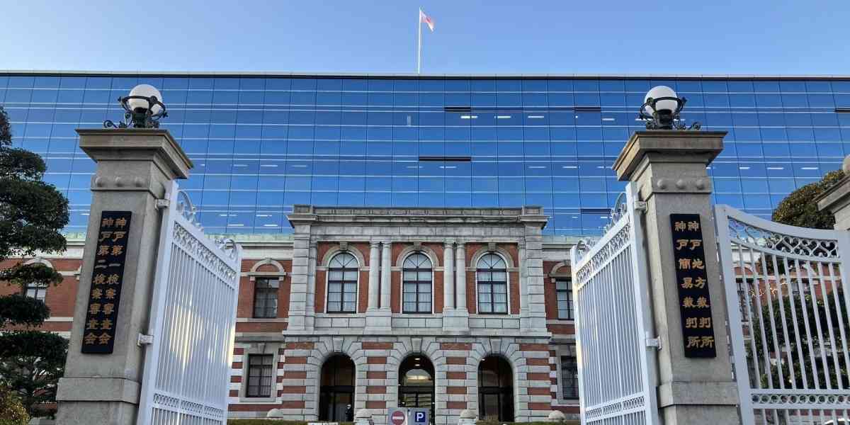 「本当はやったんだろう」自白迫られ体重激減か、逮捕・不起訴の16歳少女が死亡…母親が国と県に1億円超請求 - 弁護士ドットコム