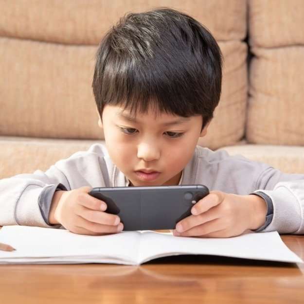 10歳息子がスマホゲームに385万円の無断課金！ Appleに返金を却下された父が下した“驚愕のミッション”と弁護士の見解（集英社オンライン） - Yahoo!ニュース