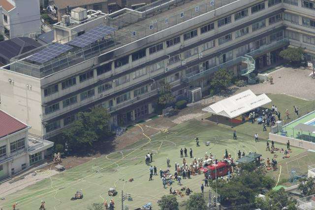 わが子の通う小学校で火災「娘は無事か」　記者が駆けつけた現場（朝日新聞） - Yahoo!ニュース