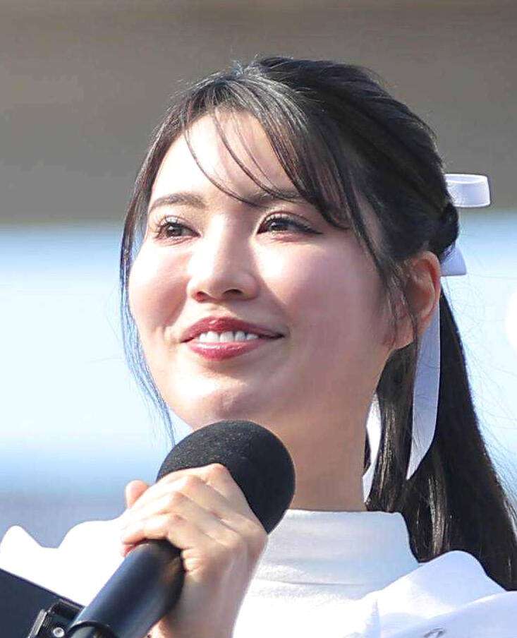 元AKBの倉持明日香、リング上で結婚をサプライズ報告「ここで最初に発表しようと…」レスラー、観客からどよめき 交野天の川プロレス