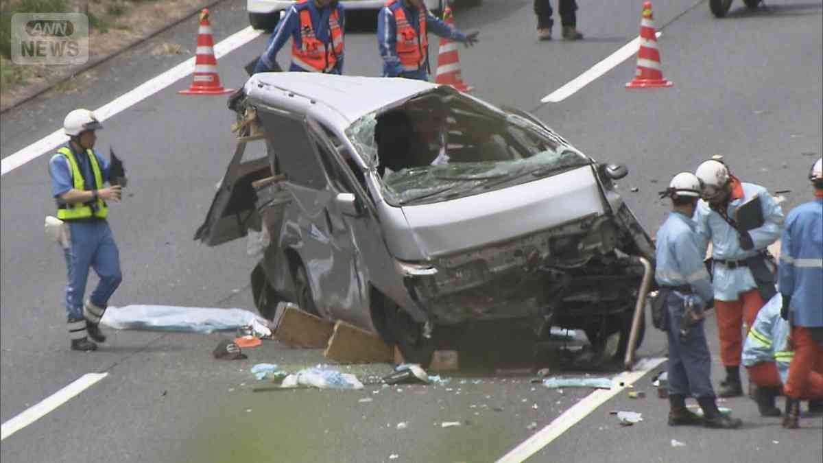 東北道ワゴン車事故 男性死亡　投げ出された後にひかれたか