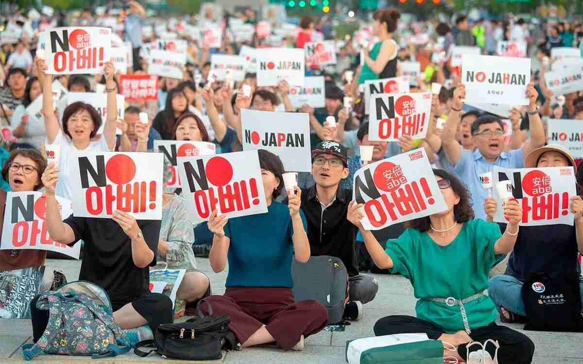 「日本は敵、北朝鮮は友！」 韓国“反日教育”の実態を現役高校生が暴露！――文藝春秋特選記事 | 文春オンライン