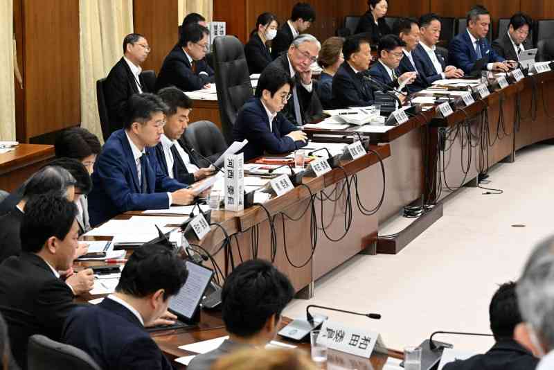 国民投票法改正案、11日に審議入り　成立の公算大　衆院憲法審（毎日新聞） - Yahoo!ニュース
