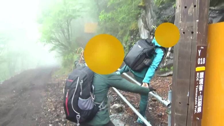 「私が登るべき」…驚きの主張 閉山中の富士山で外国人観光客が登山強行 静岡・富士宮市長は憤り「地元としては迷惑」