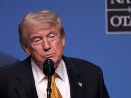 トランプ氏、イラン破壊を命令済みと明かす－自分の暗殺を試みた場合（Bloomberg） - Yahoo!ニュース