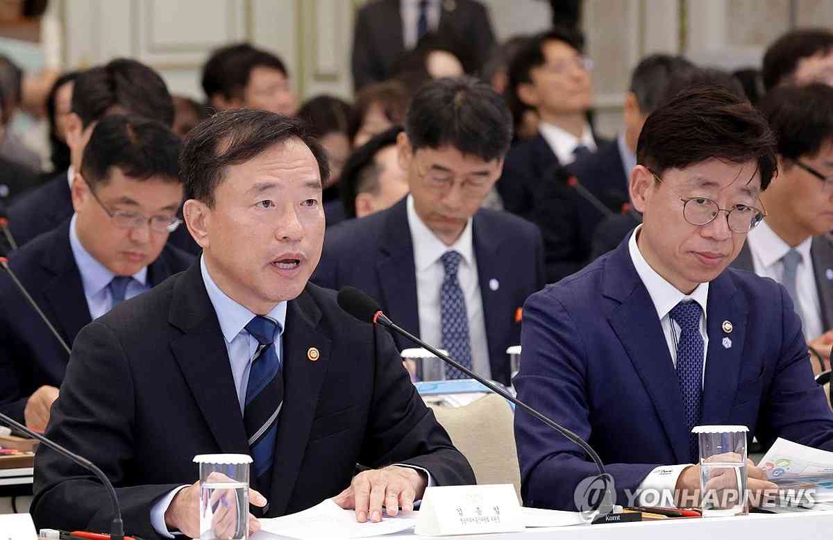 14세 미만 SNS 가입 제한 검토…청소년 알고리즘 규제 추진(종합) | 연합뉴스