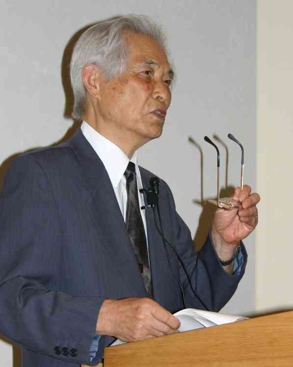 「慰安婦」元衛生兵の松本栄好牧師が語る戦争の実態まざまざ 「敵性宗教か」に「はい」 2007年10月13日 - キリスト新聞社ホームページ
