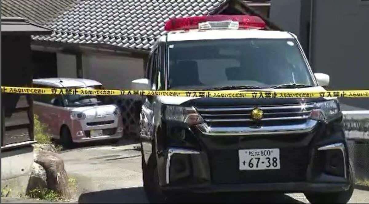 「母親から暴力を振るわれた」10代の長男が交番に届け出　阿智村の民家で成人女性と子ども2人の遺体を発見　50代の母親と10代の男女の子どもか　長野