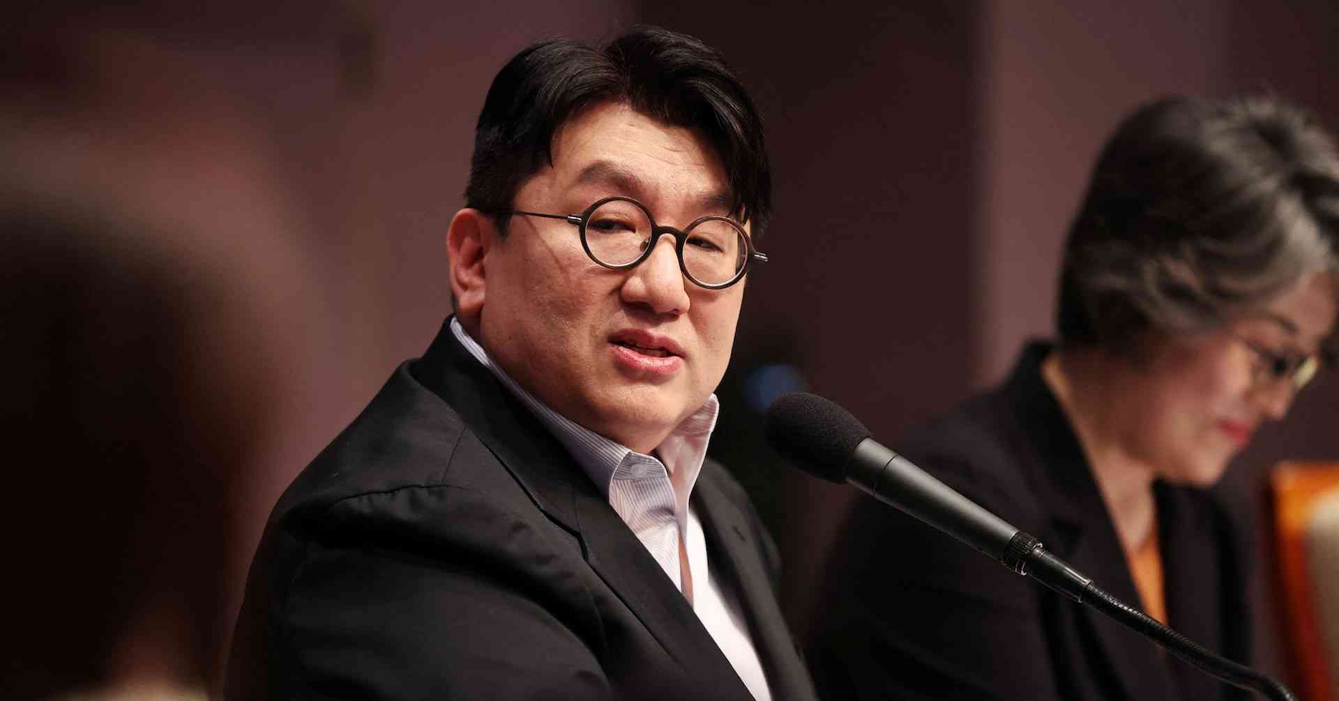 韓国警察がHYBE会長の逮捕状請求、不正取引容疑で BTS所属