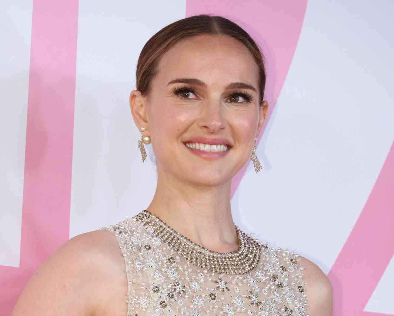 ナタリー・ポートマン、仏人ミュージシャンと熱愛　24年、振り付け師の夫の浮気が原因で離婚 - ハリウッド : 日刊スポーツ