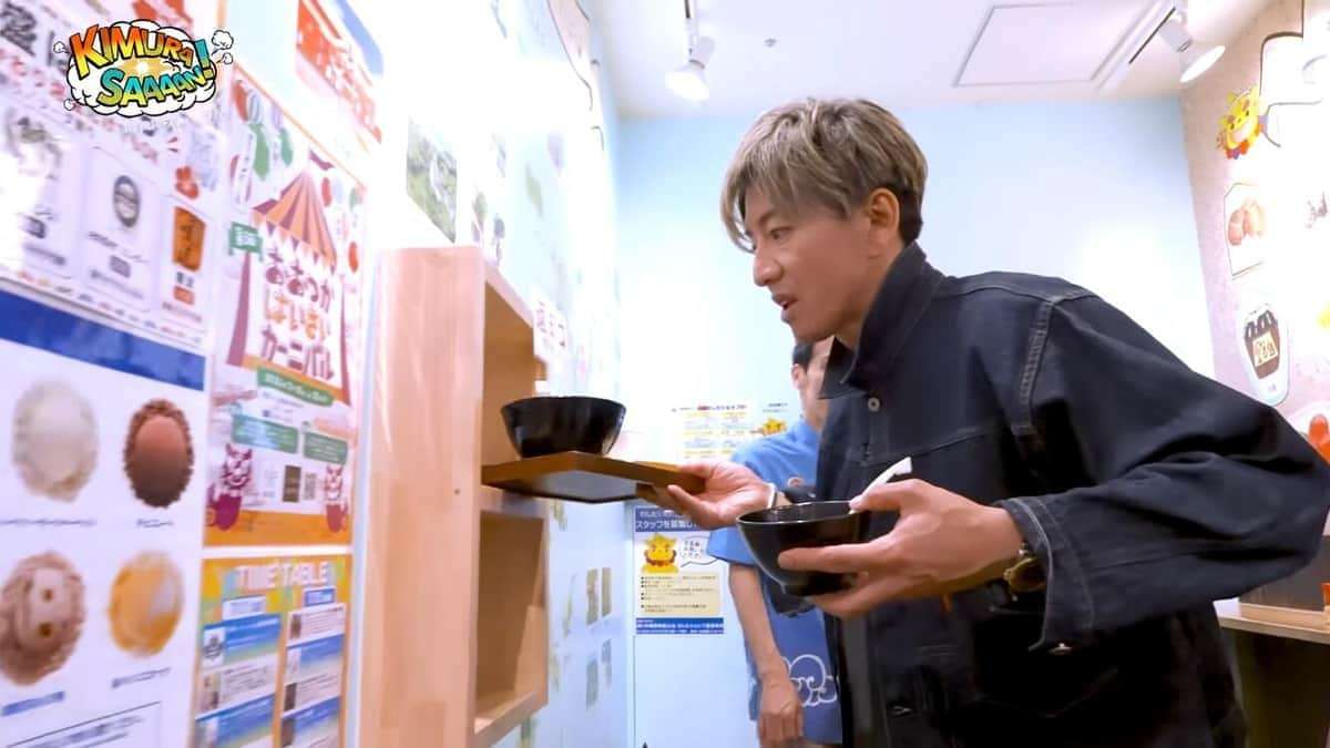 木村拓哉、沖縄ショップでソーキそば完食　食器を自ら返却口へ...対応に称賛「凄い気遣い」「さすがキムタク」