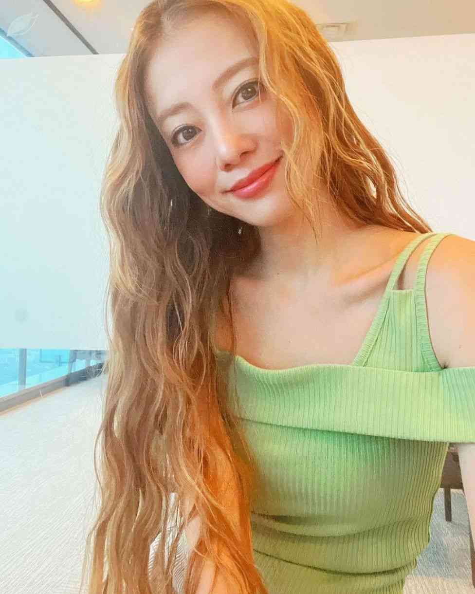39歳・あびる優が大胆イメチェン！「色気が」「めちゃくちゃ新鮮」「超絶美人」「似合いすぎ」と大好評
