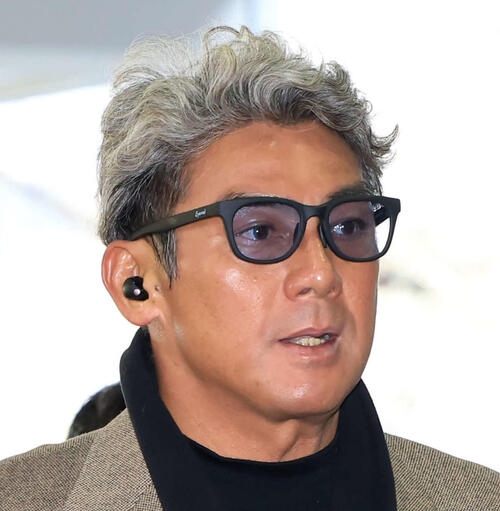 59歳俳優衝撃指摘「こりゃクーデターだね」皇室典範改正案巡る「麻生太郎氏の妹も対象」報道に - 芸能 : 日刊スポーツ
