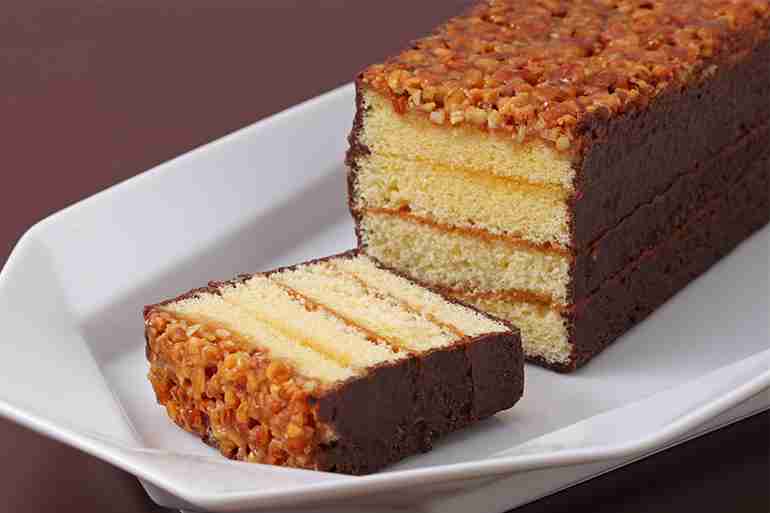 皆さんの住んでいる地域のケーキ屋の名物ありますか?