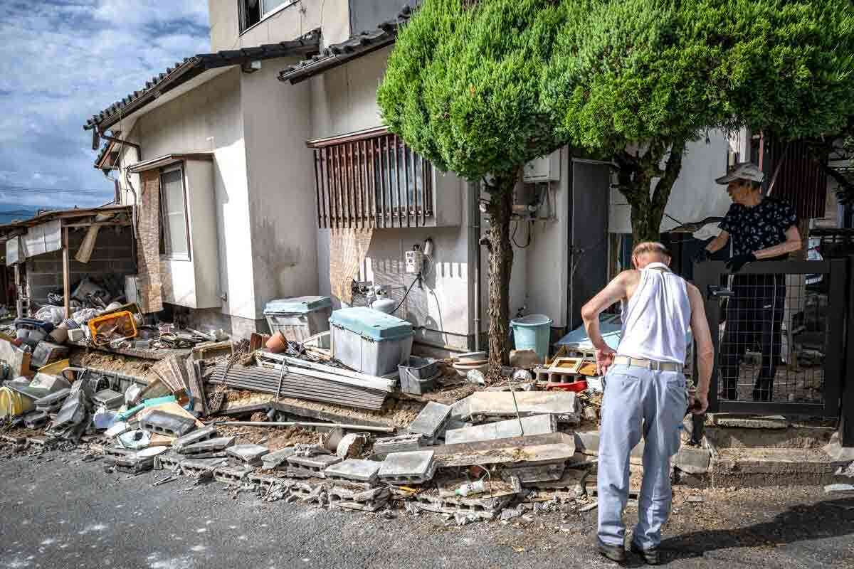 パン1万個、熊本県に到着　鈴木農水相　熊本震度7（時事通信） - Yahoo!ニュース
