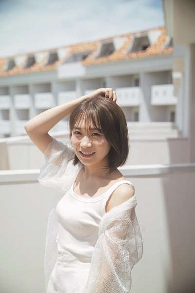 ずっと同じ季節なら真夏と真冬どちらがいいですか？