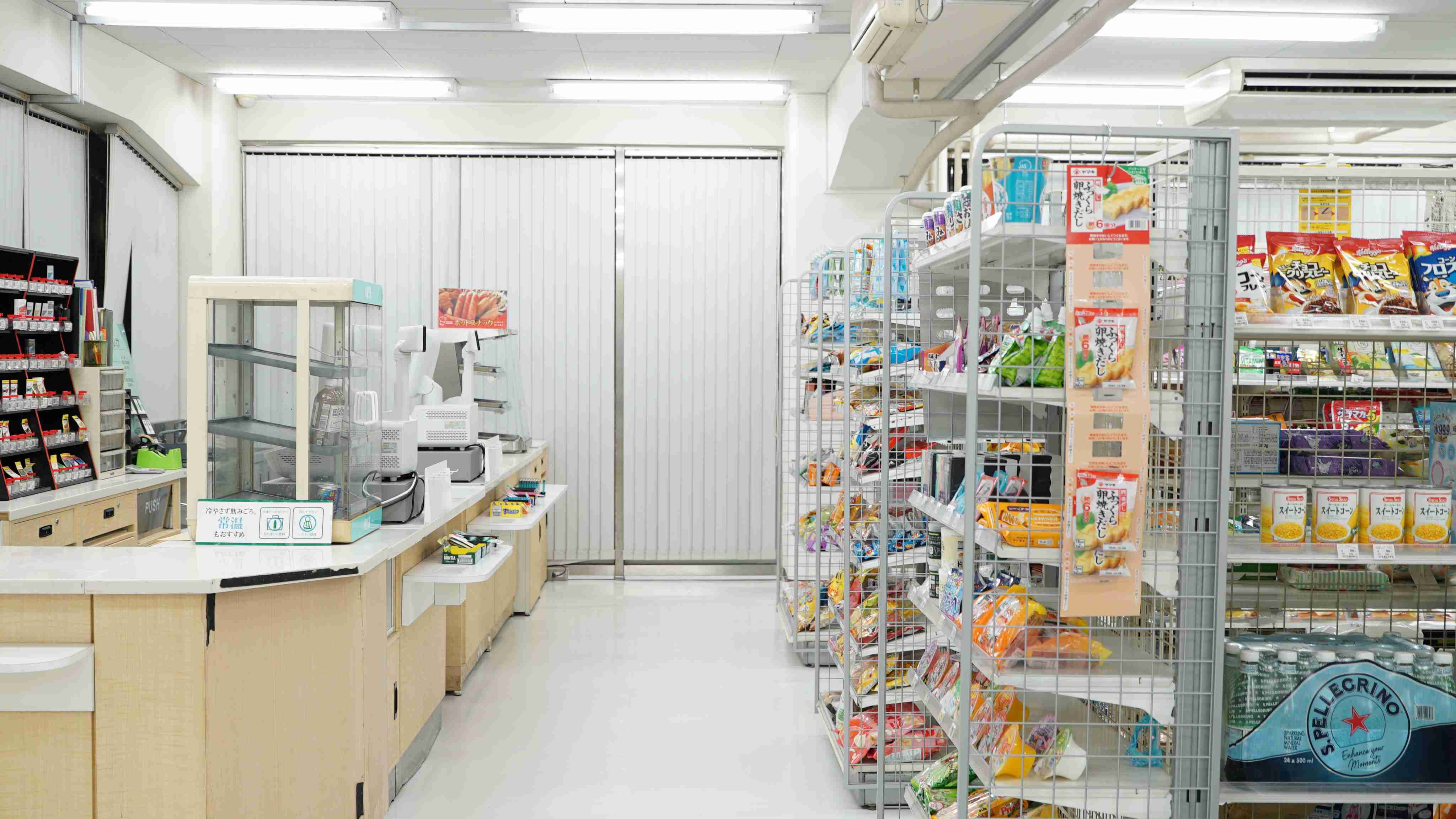 神田錦町コンビニ - location-stage-jp