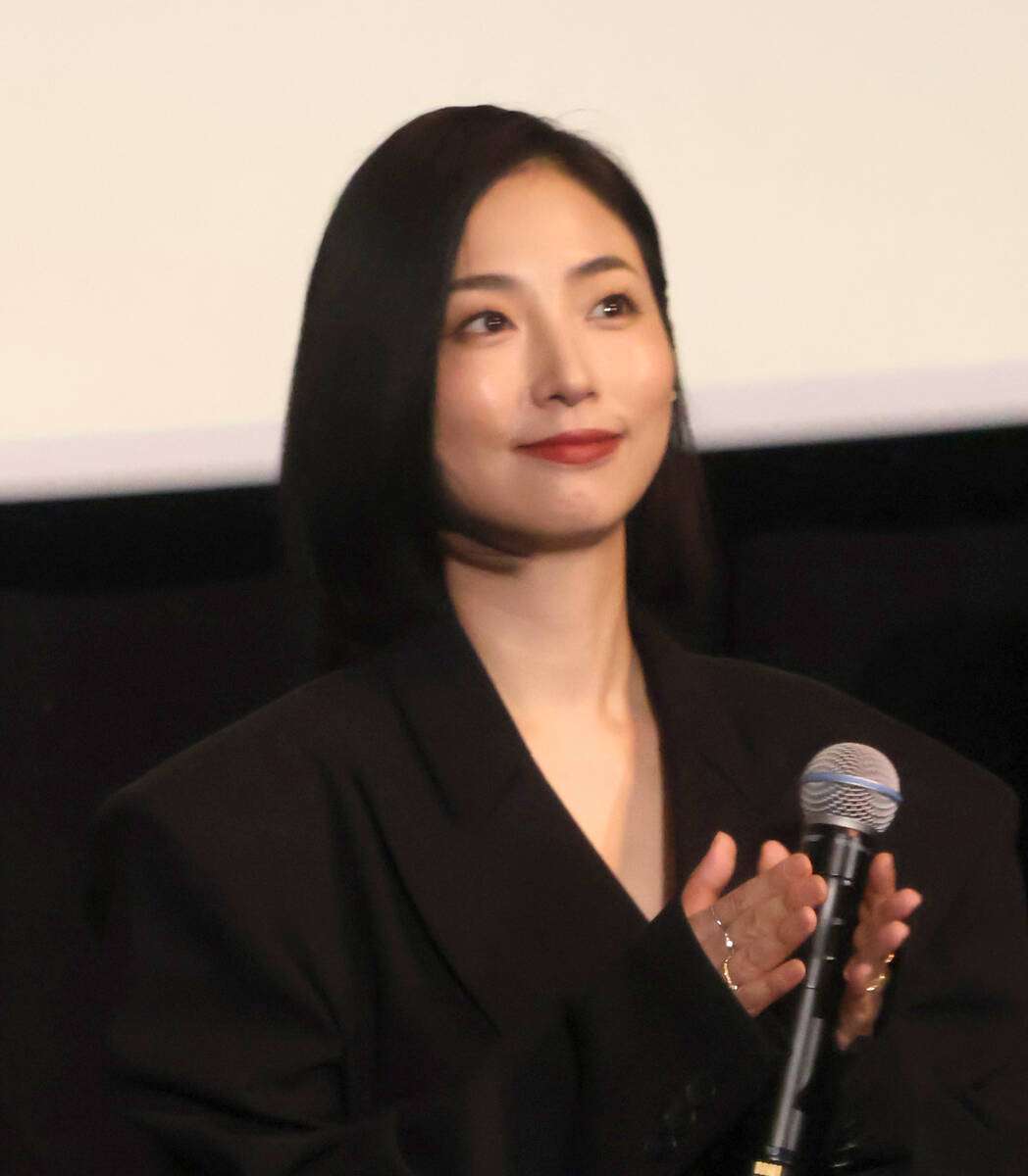 ＭＥＧＵＭＩ、２冠獲得したイタリアの映画祭で涙流した「さすがに崩壊しました」映画「ＦＵＪＩＫＯ」をプロデュース（スポーツ報知） - Yahoo!ニュース
