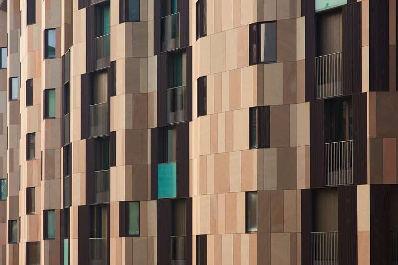 マンションが涼しいのはなぜ？クーラーいらない？何階が一番涼しい？夏に暑い場合も！ | ナニログ！