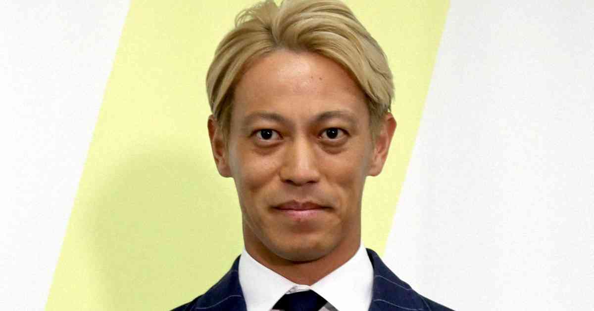 本田圭佑さんが次期監督に名乗り「1年試して」　サッカー日本代表 | 毎日新聞