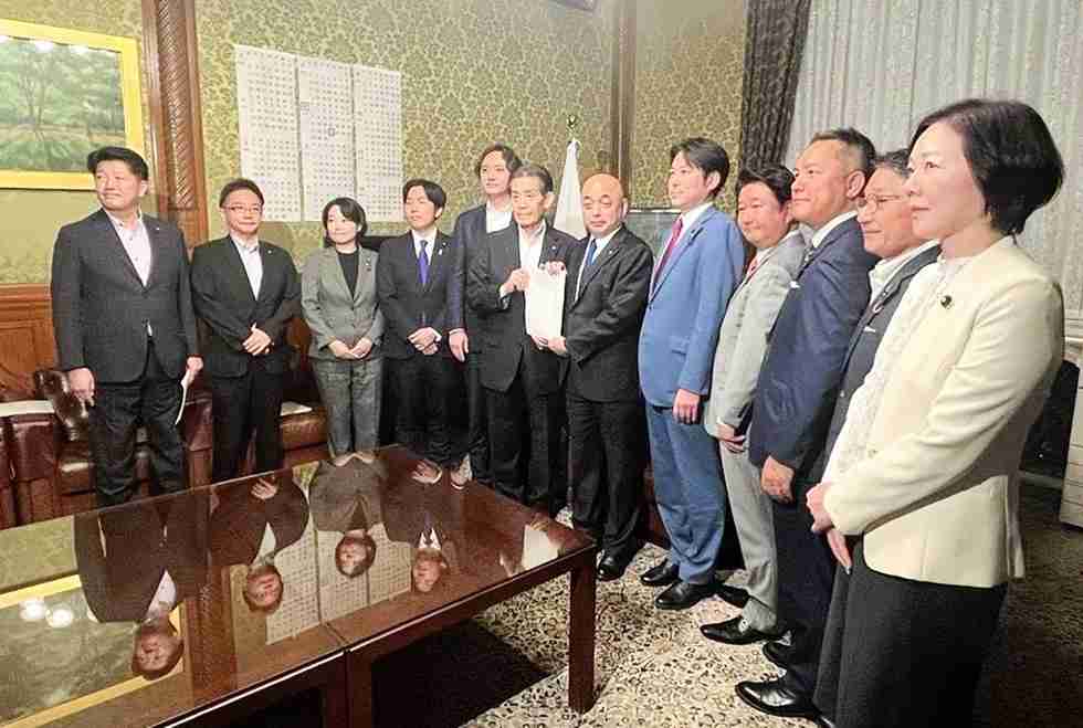 選挙SNS法案13日成立へ　24年兵庫県知事選など発端に議論　偽情報規制、AI表示義務化　参院政治改革特別委|社会|神戸新聞NEXT