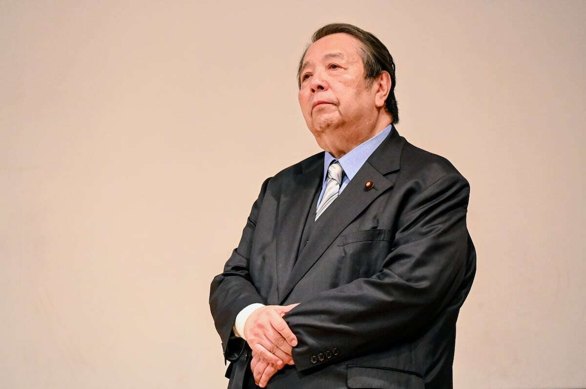 村上誠一郎氏、林芳正氏に「次の自民総裁選、死に物狂いで頑張って」高市政権には苦言連発（産経新聞） - Yahoo!ニュース