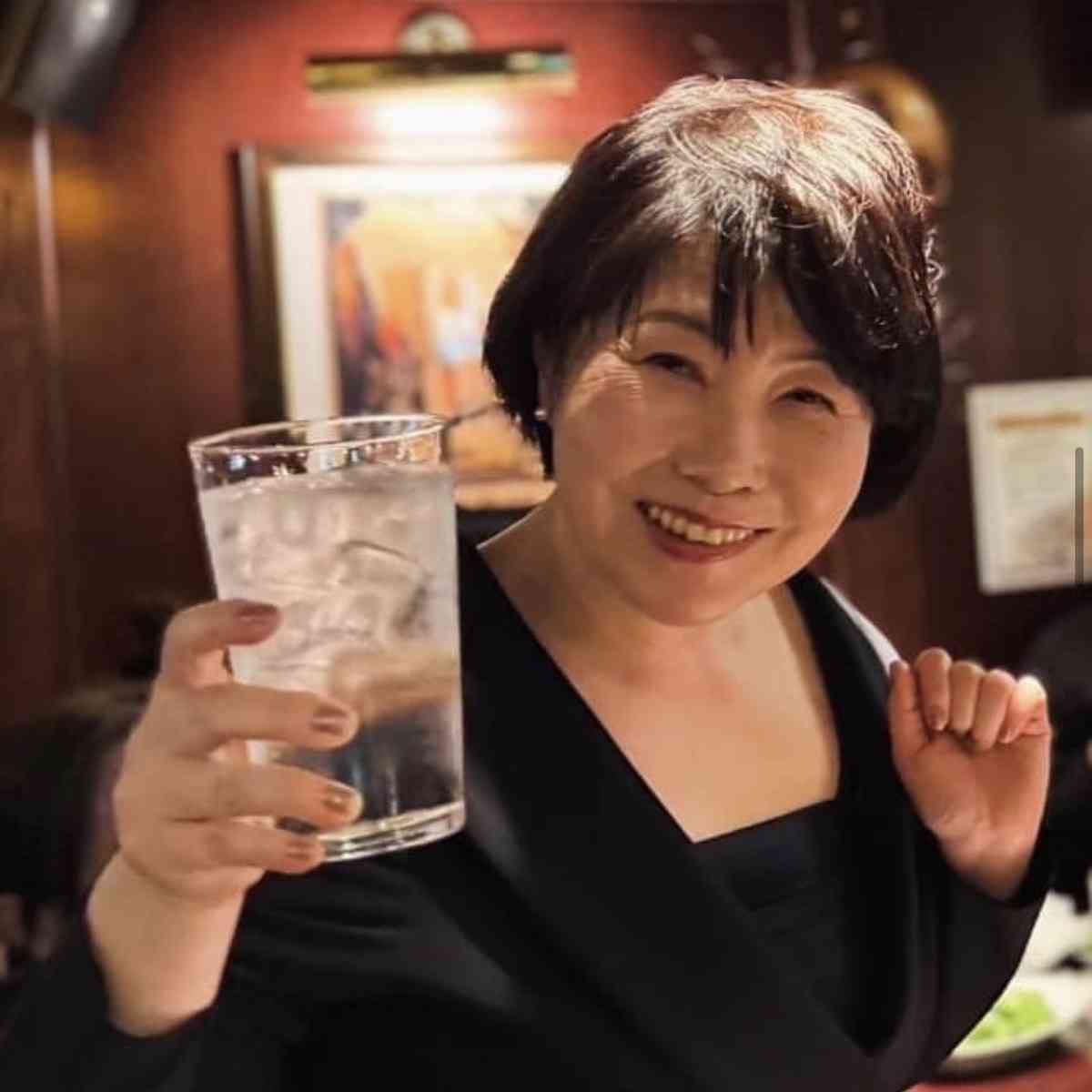 「はやく消えたい」「みんな私のこと嫌い」朝ドラ出演のベテラン女優　深夜に“不穏な意味深投稿”を連投…舞台出演中のなか心配の声続出（女性自身） - Yahoo!ニュース