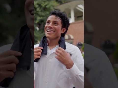 Jaafar Jackson meets the actor who will play his dad in #michaelmovie