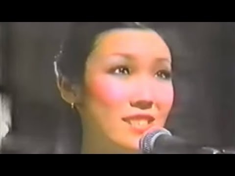 雨の街を　荒井由実　1976フルサイズ