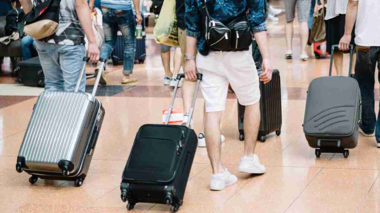 「日本人女性87人が入国拒否」は国籍別１位…オーストラリアで何が起きているのか「ワーホリ夜職」をめぐる激変事情 | アサ芸プラス