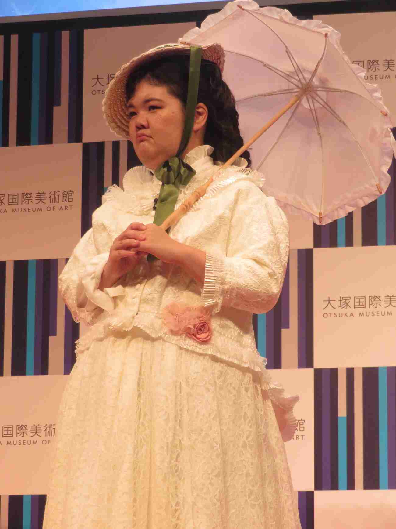 ぼる塾、名画になりきりコスプレ 田辺智加は自称「マリー・アントワネットの生まれ変わり」