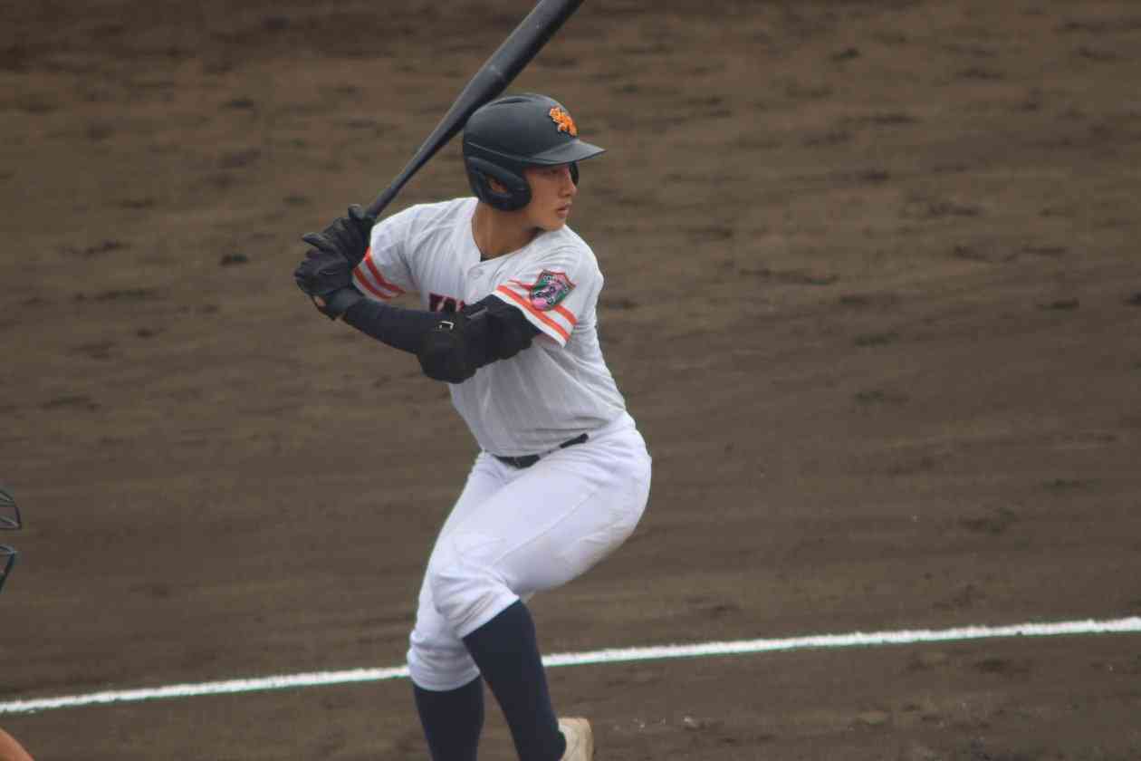高卒プロ志望を表明！進学校・相模原に現れた高校通算22本塁打のスラッガーは3打数2安打の活躍！【神奈川】（高校野球ドットコム） - Yahoo!ニュース