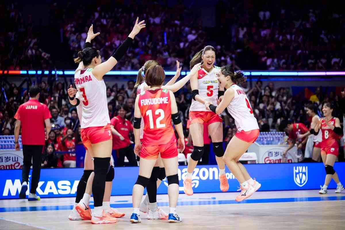 バレー女子日本代表が“涙の大逆転”で決勝R進出！フルセットの激闘制しポーランドに勝利【ネーションズリーグ】