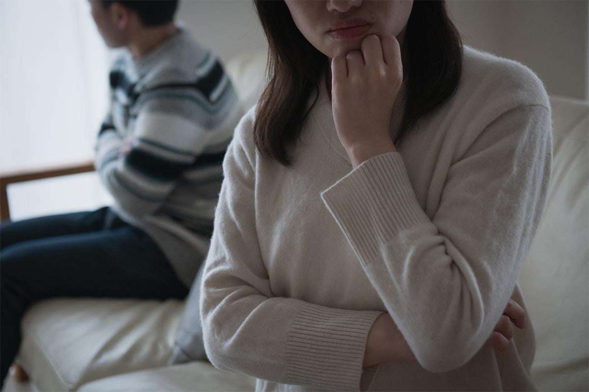 既婚男女600人に聞く→配偶者への《隠しごと》 約2割「浮気・不倫」を超えたトップ回答が生々しかった | オトナンサー