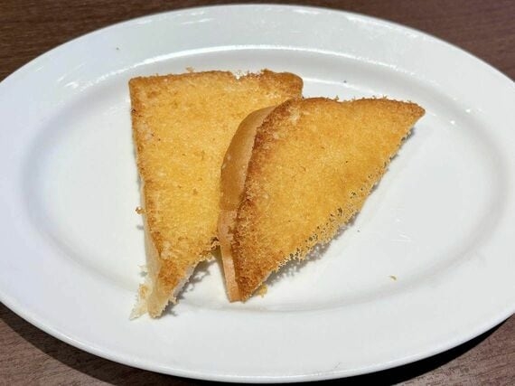 「値上げしすぎて1人6000円かかる」「外国人向けの店?」との声も…ロイホの会社が運営「シズラー」久々に訪れて見た“光景”