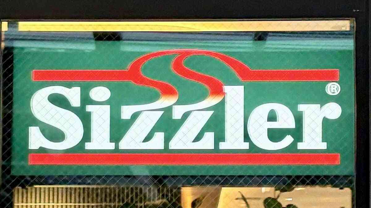 ｢値上げしすぎて1人6000円かかる｣｢外国人向けの店？｣との声も…ロイホの会社が運営｢シズラー｣久々に訪れて見た