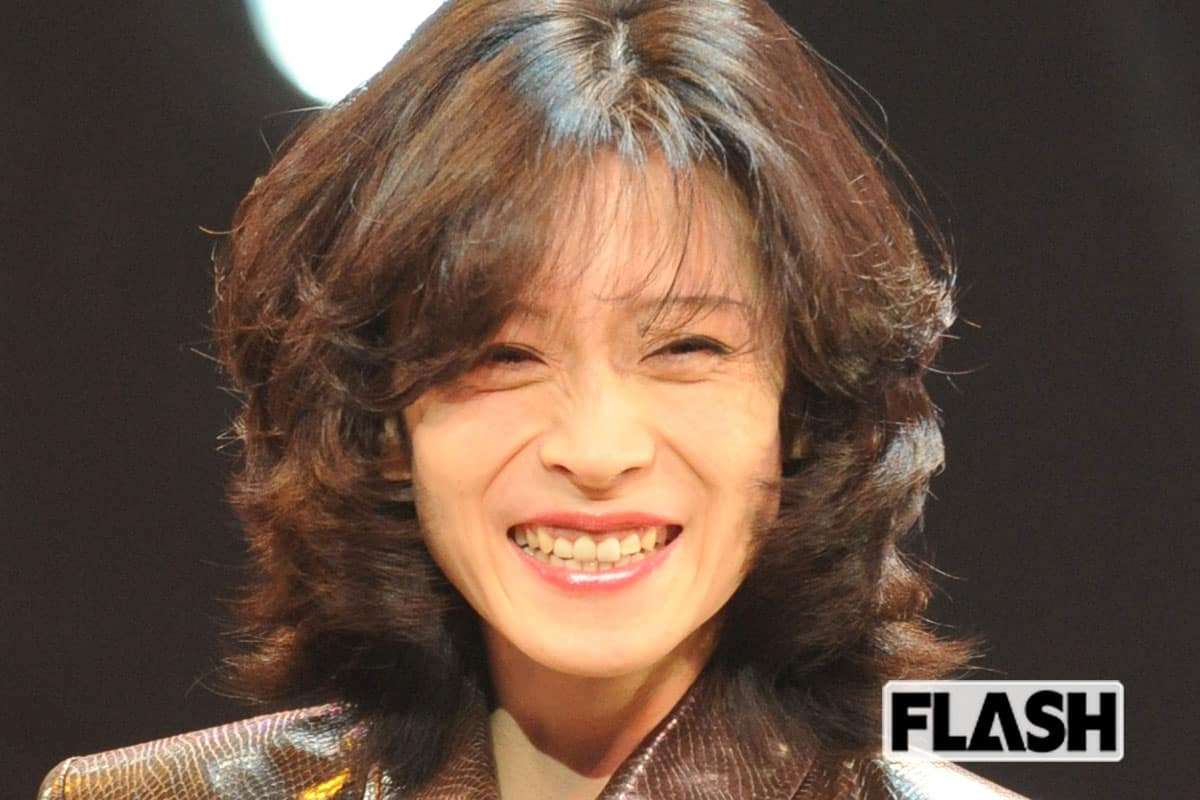 中森明菜、ディナーショー告知ビジュに「ブランクありすぎて」“激変” ぶりにファン驚き…いまなお強いトップアイドル時代の印象 | Smart FLASH/スマフラ[光文社週刊誌]