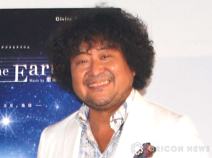 葉加瀬太郎、長女・向日葵と親子ショットに「パパノオカオ」「美人過ぎます」　妻は俳優・高田万由子  | オリコンニュース（ORICON NEWS）