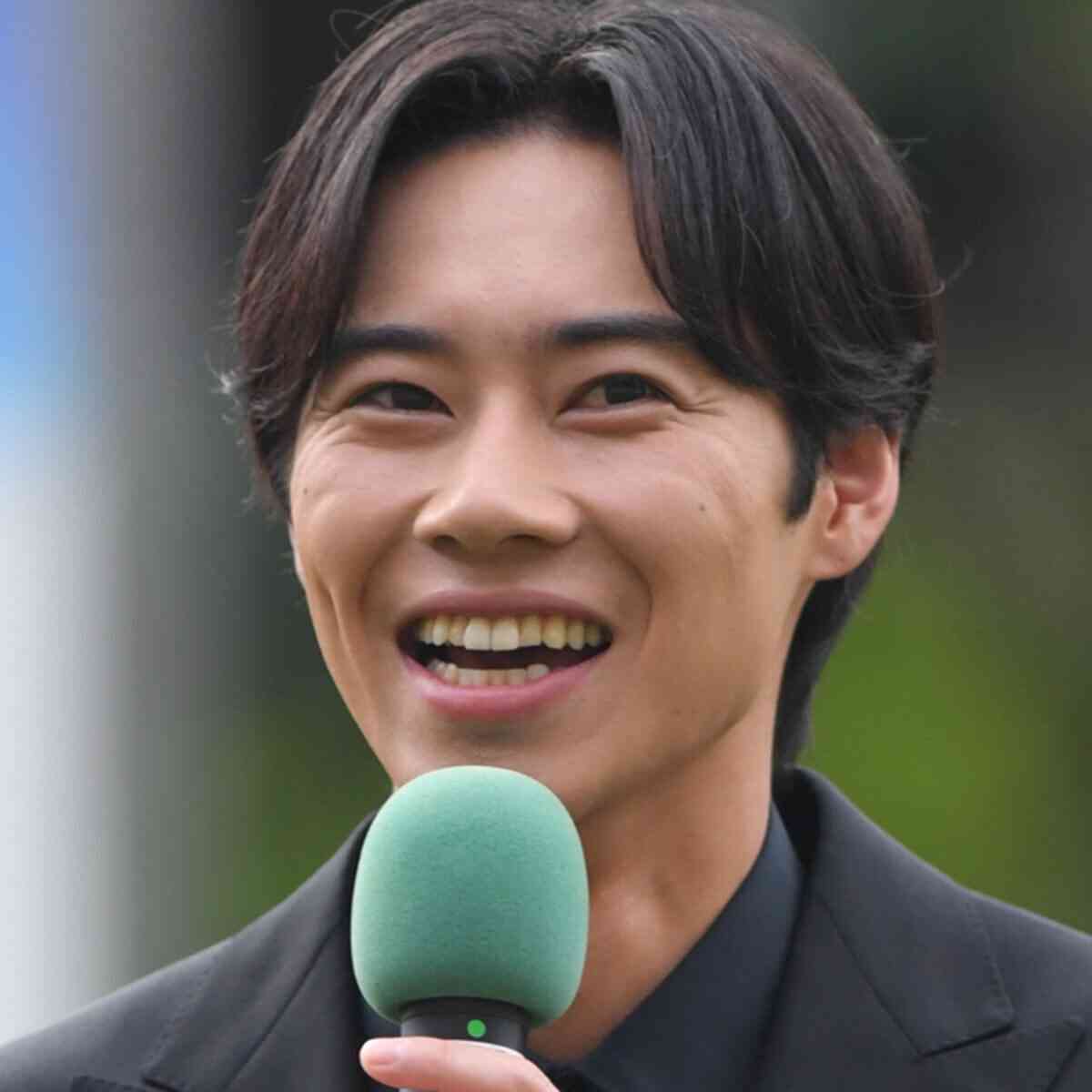 戸塚純貴、交際報道に「嘘だよね」ファン悲鳴…『虎に翼』で一気に全国区へ、“実力派俳優”として認知（SmartFLASH） - Yahoo!ニュース