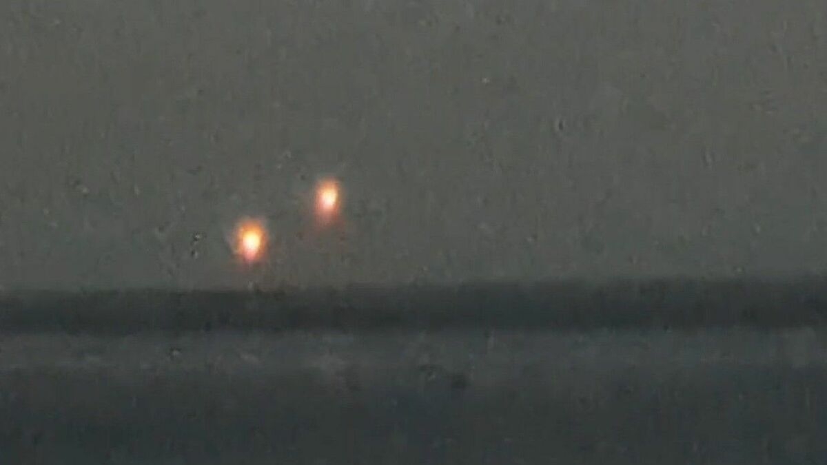 激しく光る物体「UFOじゃないか？」　沖縄で目撃20分　専門家「この時間にこんな明るい星はない」【動画あり】 | 沖縄タイムス＋プラス