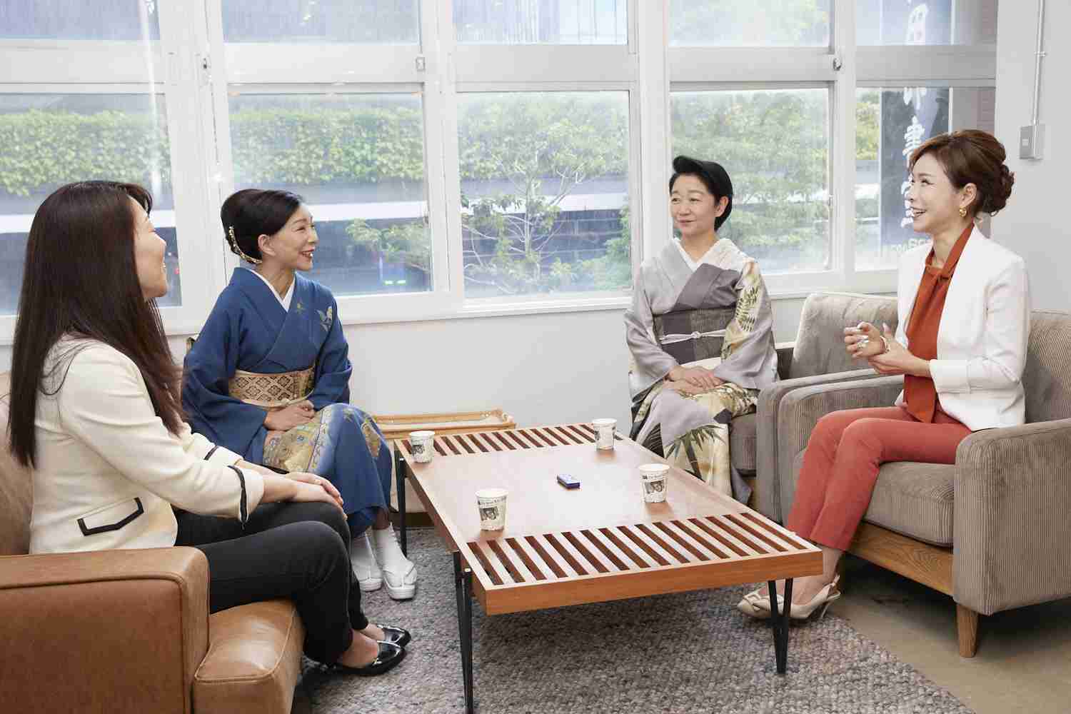         香川照之「ホステス性加害」問題。銀座のママたちはどう見る？＜緊急座談会＞  |  日刊SPA!    