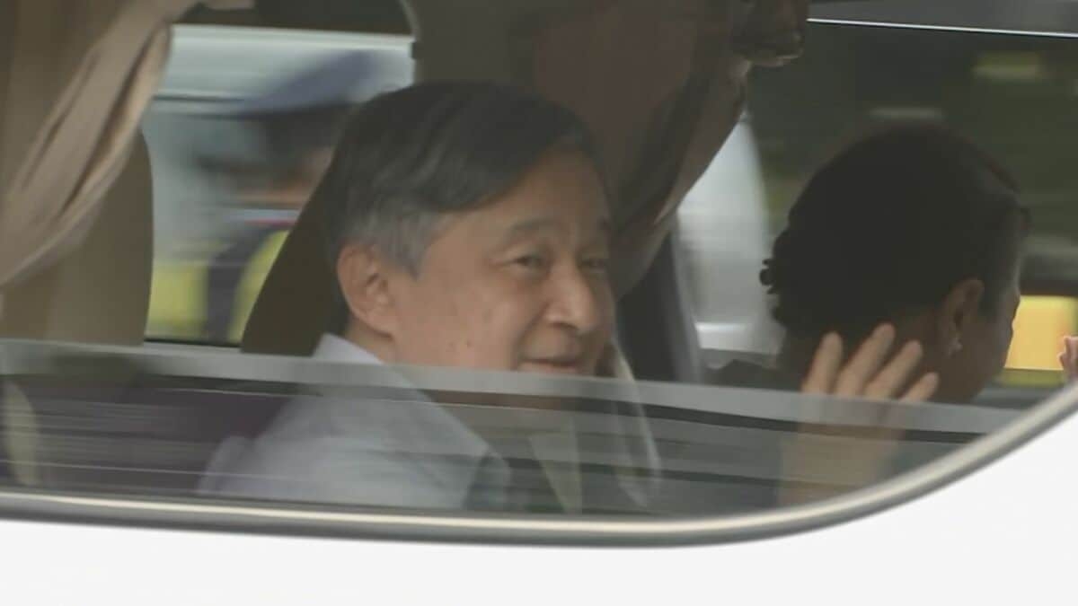 天皇皇后両陛下　那須での静養終え帰京　静養先で御名御璽記し「改正皇室典範」公布 | TBS NEWS DIG