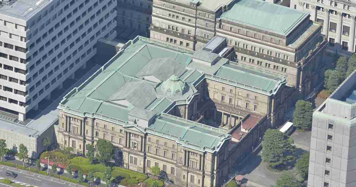 日銀、政策金利を据え置き　前回6月利上げの影響を見極め | 毎日新聞