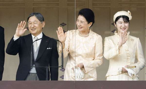 高市首相は今の天皇や上皇が嫌で嫌でならない 保守派のホンネは天皇制「崇拝」ではなく「衰退」｜日刊ゲンダイDIGITAL